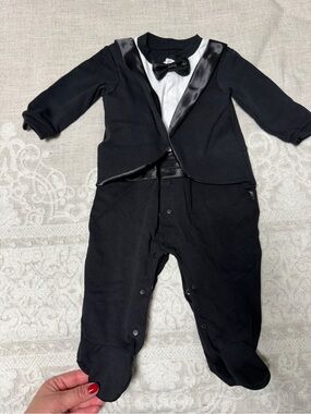 Amazon Black & White Tuxedo One-Piece Footie
